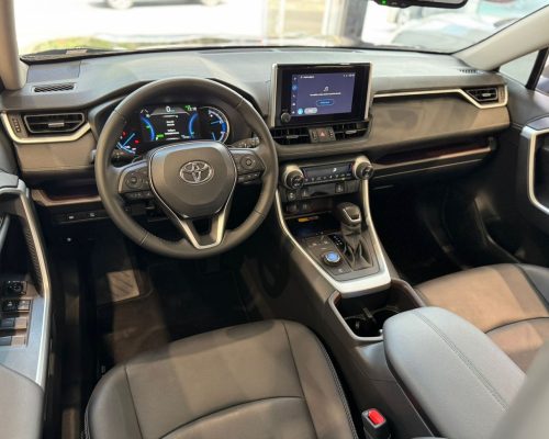 416503-toyota-rav4-20260303214706021382