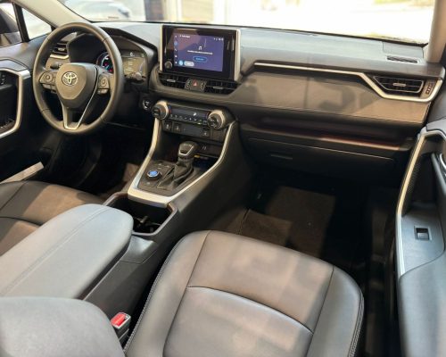 416503-toyota-rav4-20260303214708480162