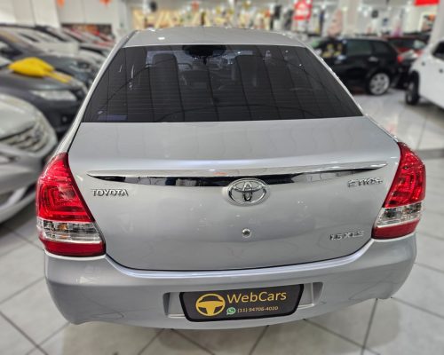 4b2ee1dd-830b-4b52-9a27-fed42f3e34eb