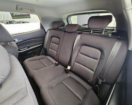 5b896507-16fc-469a-a281-f751a21aab56