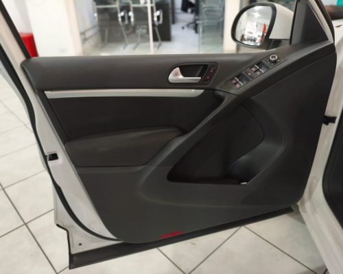 5bc93fed-95c3-4a23-af6d-f57bfc2590da