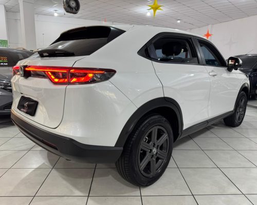 5cfb98f6-6e6d-4f27-979e-e98b4a7f173d