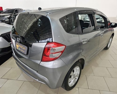 834bfff2-e9f4-4192-b2d9-74dc7365a367