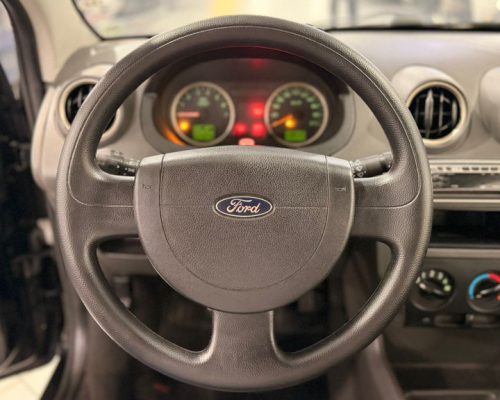 8b07d319-8c72-44e1-a3dd-b16f7aa063f5