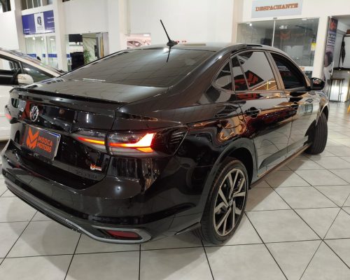 98481588-c710-4718-b0eb-53b144a88eab