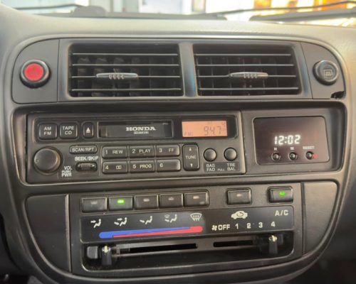 9c7dd834-4d21-4791-9b9d-d8322944197e