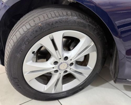 a0fbf182-1fd8-430b-800f-2c66112477f3