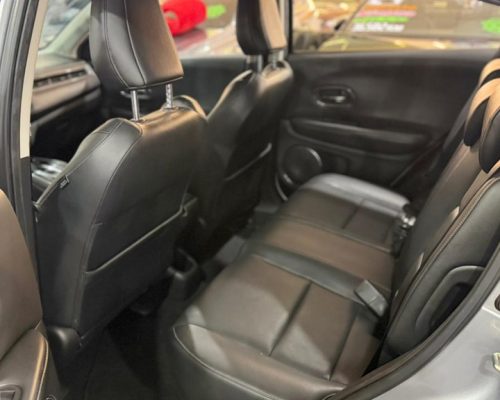 a6d27c9f-8764-4b4d-8af4-617650c31193