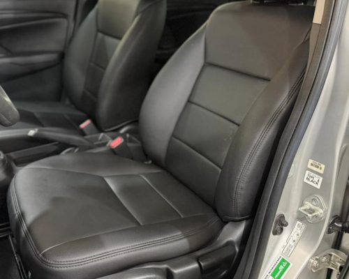 b048c3a9-8b44-403d-97f1-58dacde63761