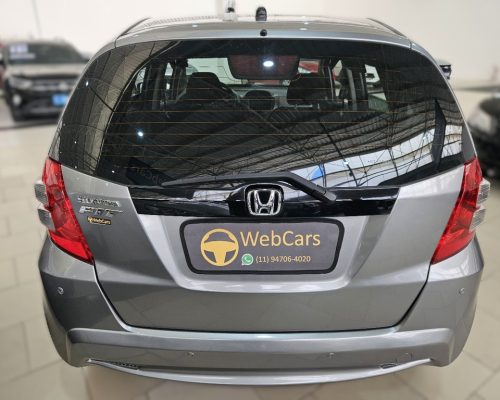 b0593bb9-db5b-40ef-92de-327aa1c10103