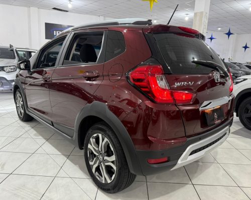 b748ff8e-81ec-48e0-b6f1-e7959dee3f1f