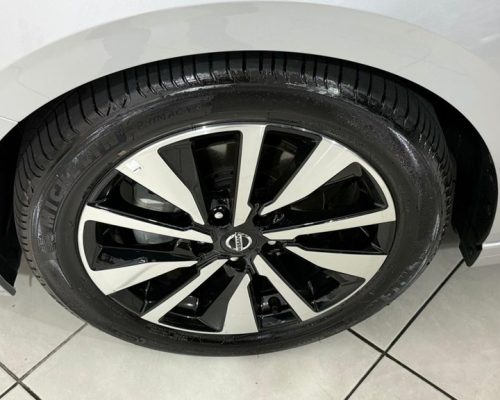 b991f069-1425-4380-8b3e-b2b88aa90c56