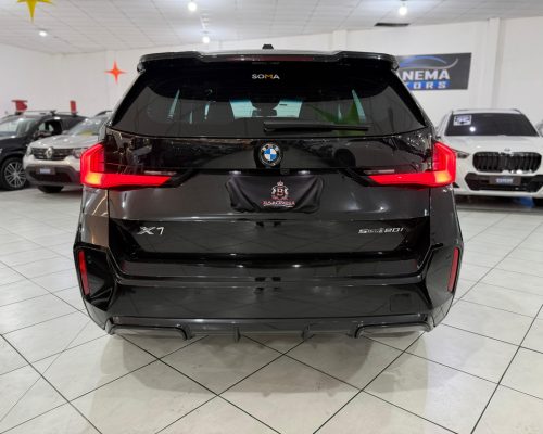 d2c0ddeb-f9c3-43a0-be57-df3468807fcb