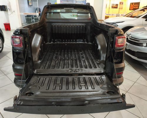 dc609c8e-a9bc-49e9-aca8-85b50d054353