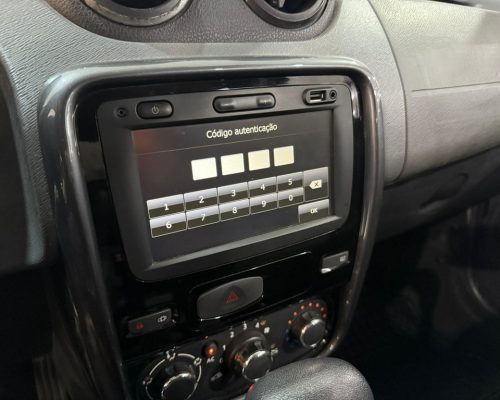 e3719313-ecba-452d-84fa-8f8b73dee580