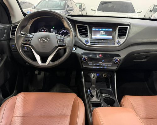 e5df009f-76df-4c7b-8130-eec1033eef89