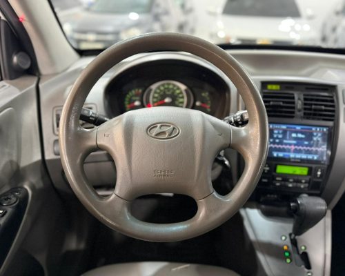 e6b83f7e-64df-4912-b249-d0d83f77c4d1