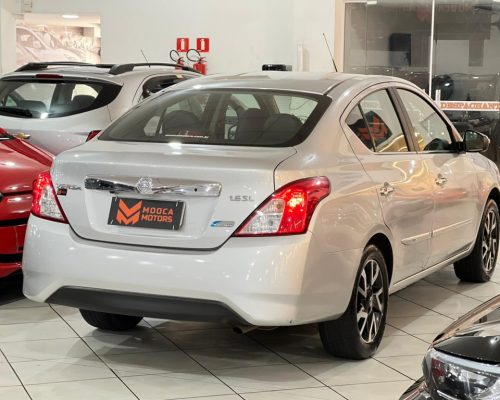 edbd027f-6647-4c04-bd66-8a314a483704