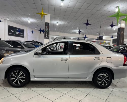 f22395c7-f6fc-427a-b8bf-2be376c1cf1c